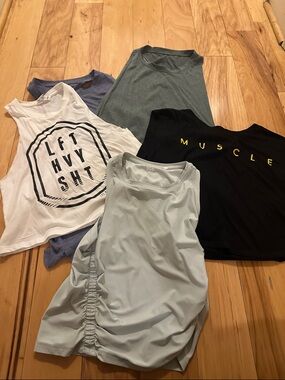 Set of 5 Athletic Tank Tops size small